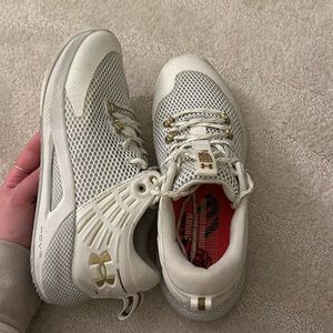 Women's UA HOVR™ Block City Volleyball Shoes 9